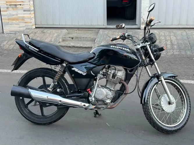 Vendo Honda CG 125 Fan (Fanzinha) ano 2007 Preta Toda Revisada