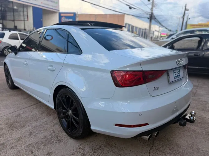 Audi A3 Sed.1.8/1.8 Ambit.16v TB FSI S-tronic 2015