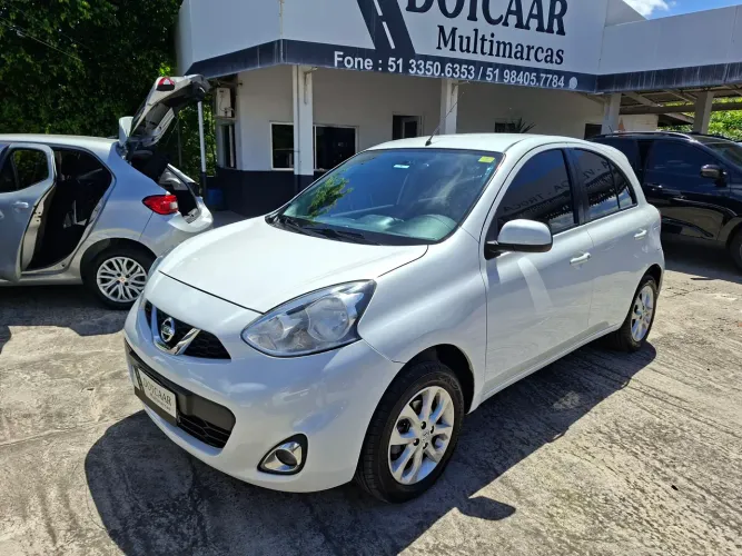 Nissan March SV 1.6 16V Flex Fuel 2015