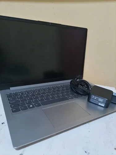Notebook Lenovo Ideapad 1