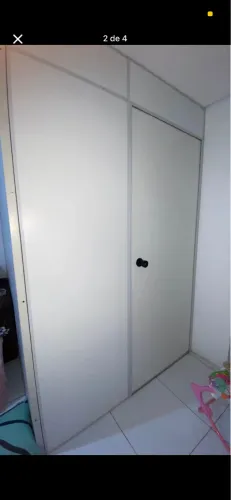 Divisória Eucatex com Porta Usado