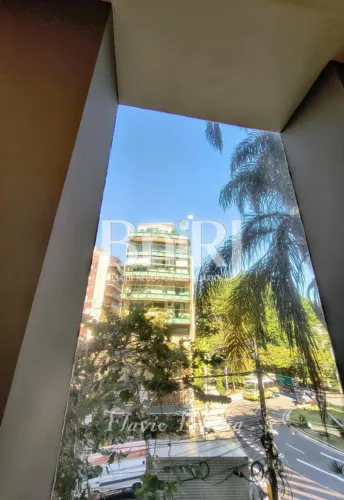 LOJA COM JANELA - GÁVEA - RIO DE JANEIRO