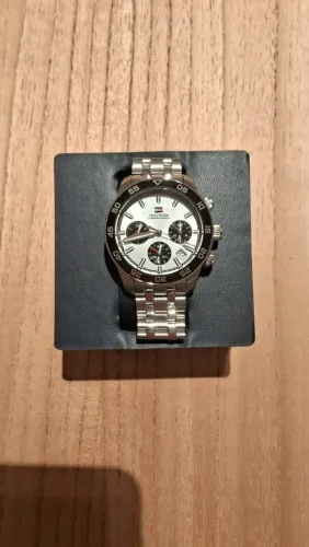 Relógio prata Tommy Hilfiger original com caixa