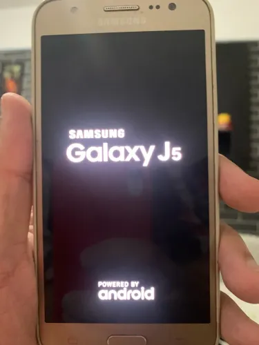 Galaxy J5