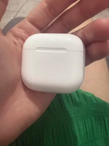Airpod 4