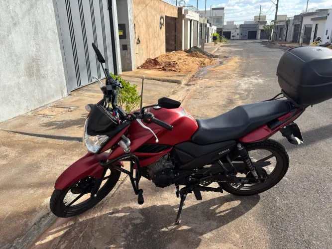 Fazer 150 muito nova nunca usada em aplicativos 