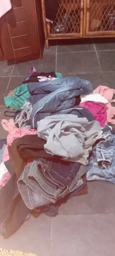 45 peças para brecho 150,00