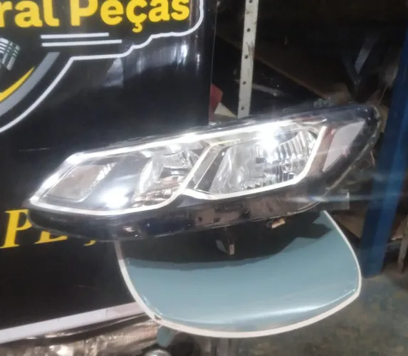 Farol esquerdo do cruze 2019