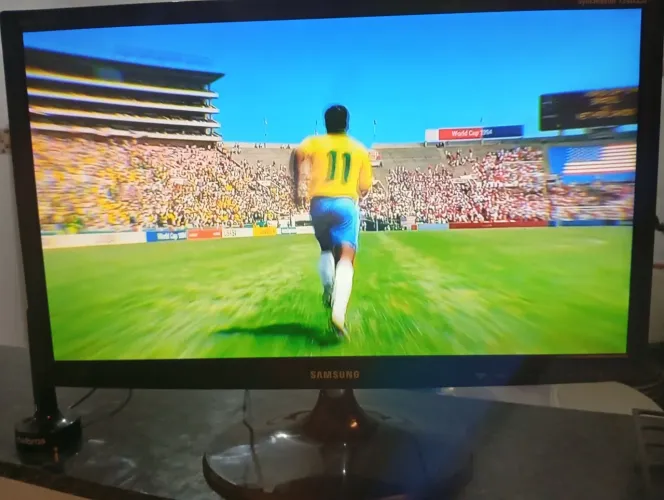 Tv/Monitor 24' Samsung