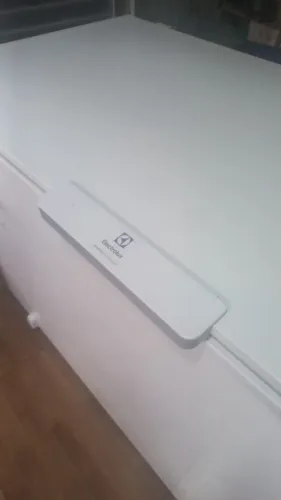 Freezer Eletrolux novo