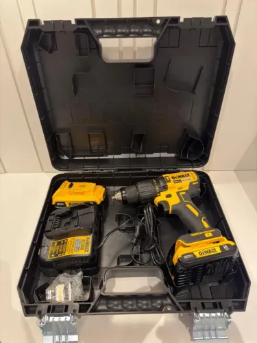 Parafusadeira Furadeira Impacto DeWalt 20V Brushless DCD7781 - Estado de Nova, Usado 3x