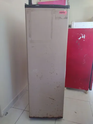 Freezer Consul Slim 142L