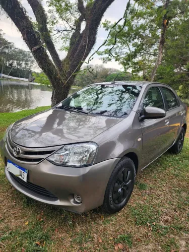 Toyota Etios XS Sedan 1.5 Flex 16V 4P Aut. 2017