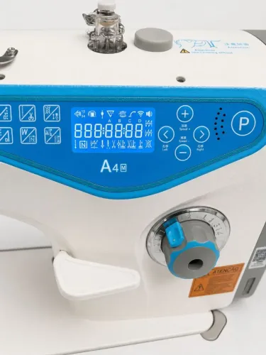 Máquina de costura automática
