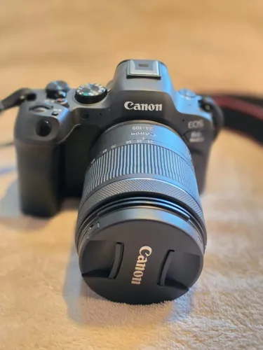 Canon EOS R6 Mark II Mirrorless Camera
