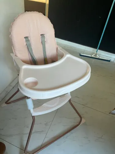 Cadeirinha de alimentação