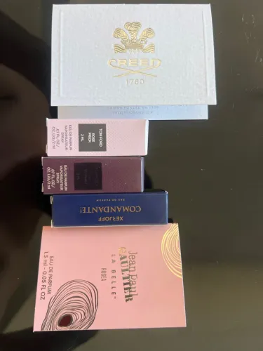 KIT AMOSTRAS DE PERFUMES IMPORTADOS