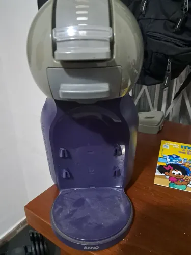 Cafeteira doce Gusto, duas no estado