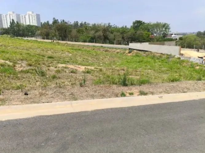 Lote 300m2 à venda no Casa do Lago - Excelente localização