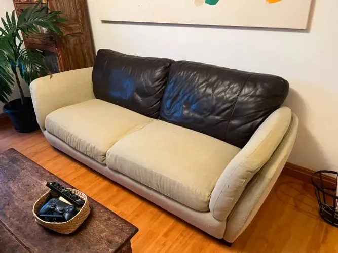SOFA 3 LUGARES 2,20 x 0,90 - RETIRAR NO RJ