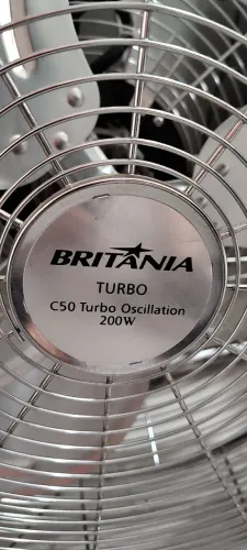 Circulador ar Britânia Turbo inox 127v