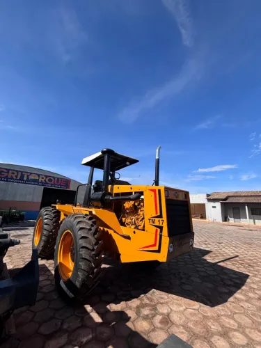 Trator Müller TM 17