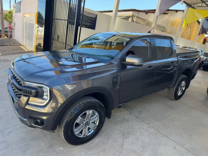 Ford Ranger XLS 3.0 V6 4X4 CD Diesel Aut. 2024