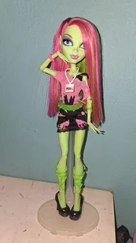 Bonecas monster high