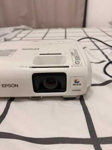 Projetor Epson Powelite S17
