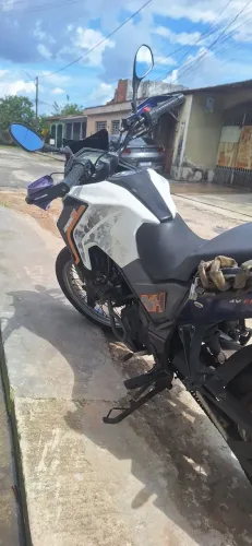 Moto Dafra Sym NH190 ano 2021 conservada 