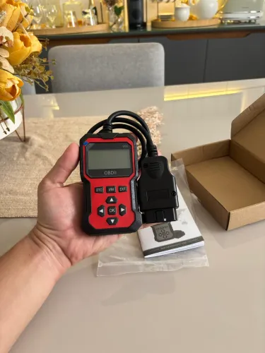 Scanner Automotivo OBD2 V410 - Leitor de Falhas e Diagnóstico Veicular