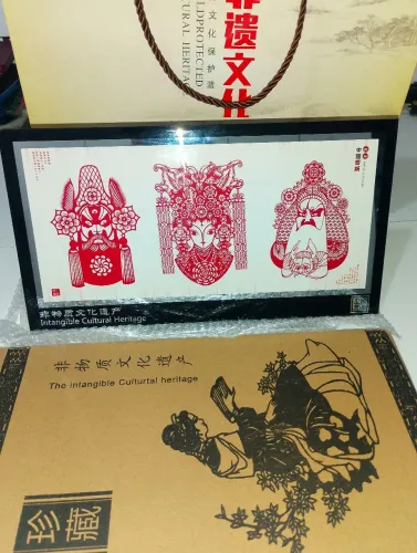 Quadro vidro em papel recortado Chinês