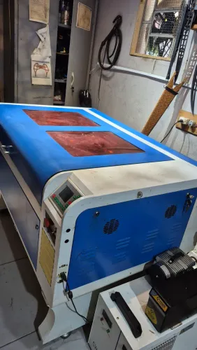 Máquila de corte laser co2 100w