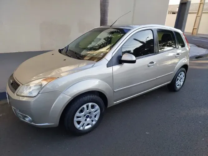 Ford Fiesta 1.6 8V Flex/class 1.6 8V Flex 5P 2010