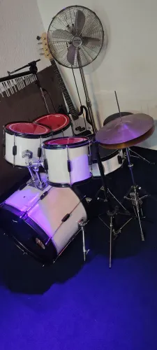 Bateria musical pra hoje