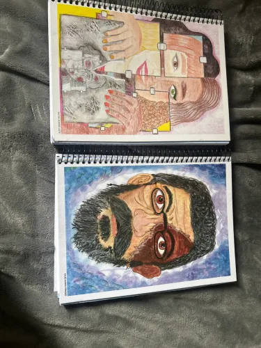 2 Cadernos 200 folhas cada