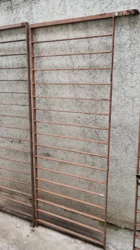 Grade de ferro Maciço 2 Peças 65cm x 1,94m