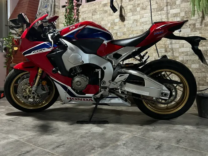 Vendo CBR1000 SP