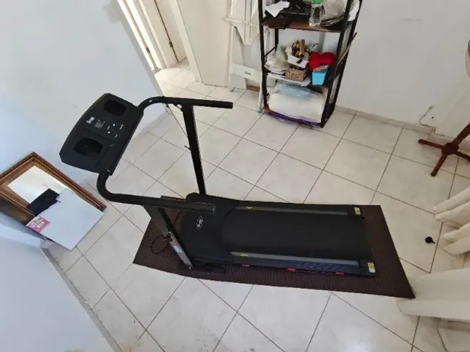 Esteira Ergométrica Eletrônica Dobrável Dream Fitness DR 1600