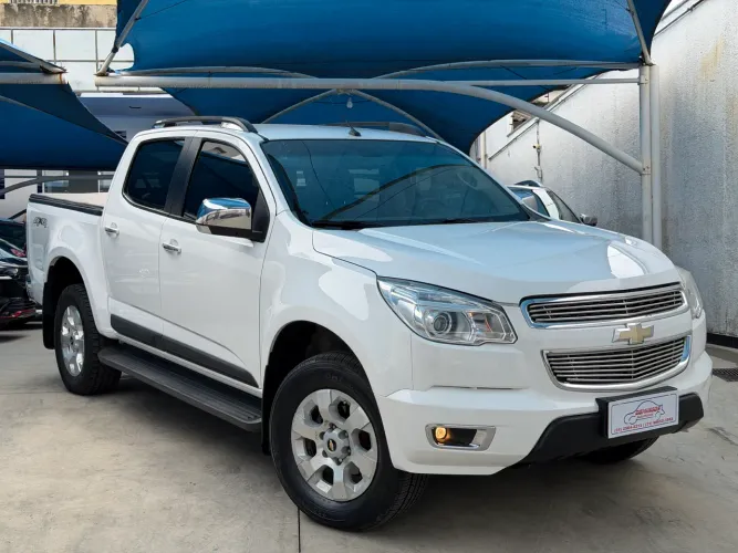 Chevrolet S10 Pick-up LTZ 2.8 TDI 4X4 CD Dies.aut 2013