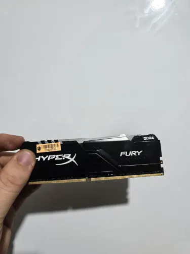 Memória ram 16GB Kingston Fury RGB 2666mhz DDR4