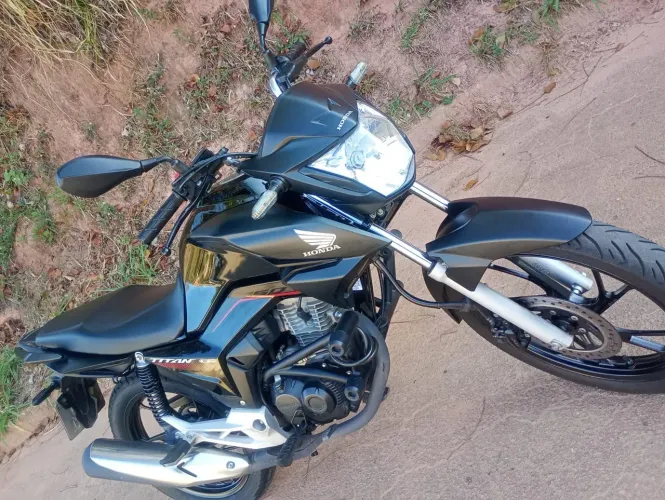 Titan 160 vendo