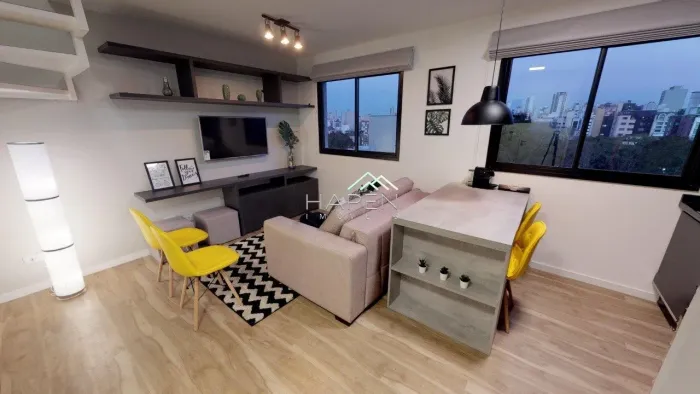 Apartamento 1 Quarto Mobiliado à Venda no Mercês