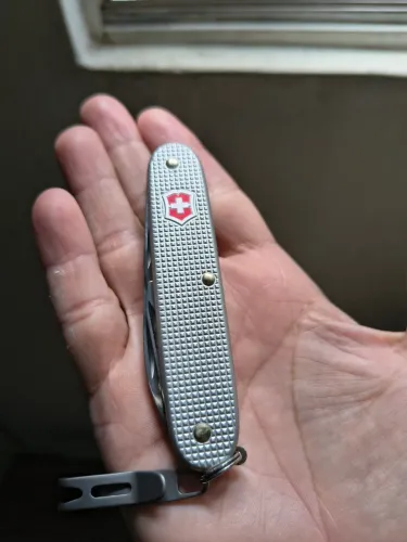 Canivete Victorinox Pioneer Alox, prata, 8 funções