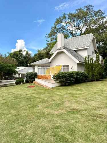 CASA RESIDENCIAL em CHAPADA DOS GUIMARÃES - MT, R. das Palmeiras