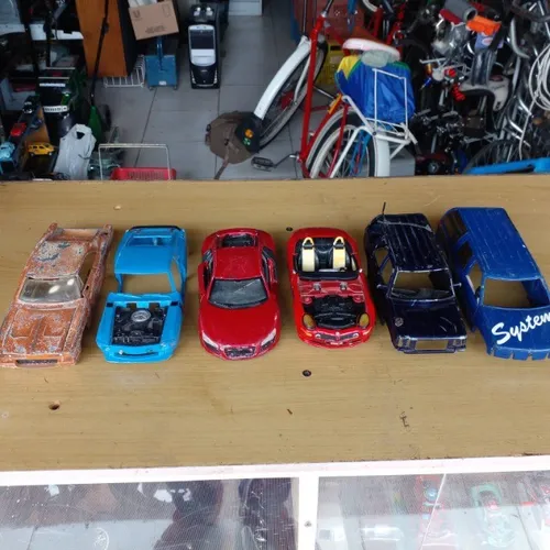 Lote minis sucata 1/24 para peça ou diorama 99,00 Pix - 2803