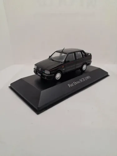 Miniatura Fiat Duna SCX 1989 - Escala 1/43 - Coleção Argentina