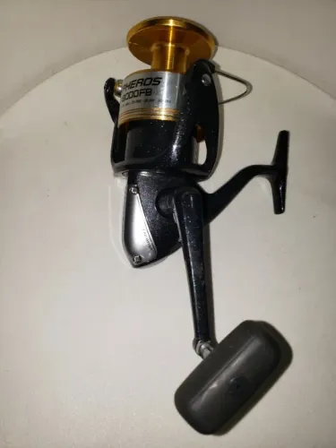 Molinete Shimano SPHEROS 18000 FB / Estado impecável
