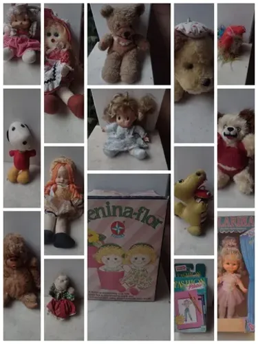 Coleção de bonecos e bonecas e brinquedos 