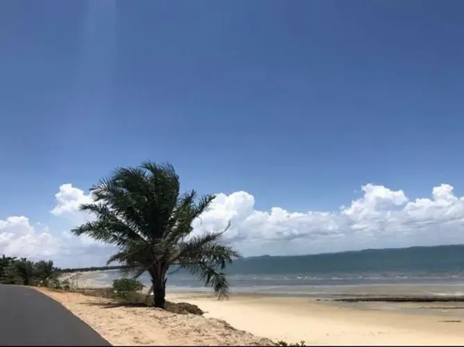 Lote beira mar